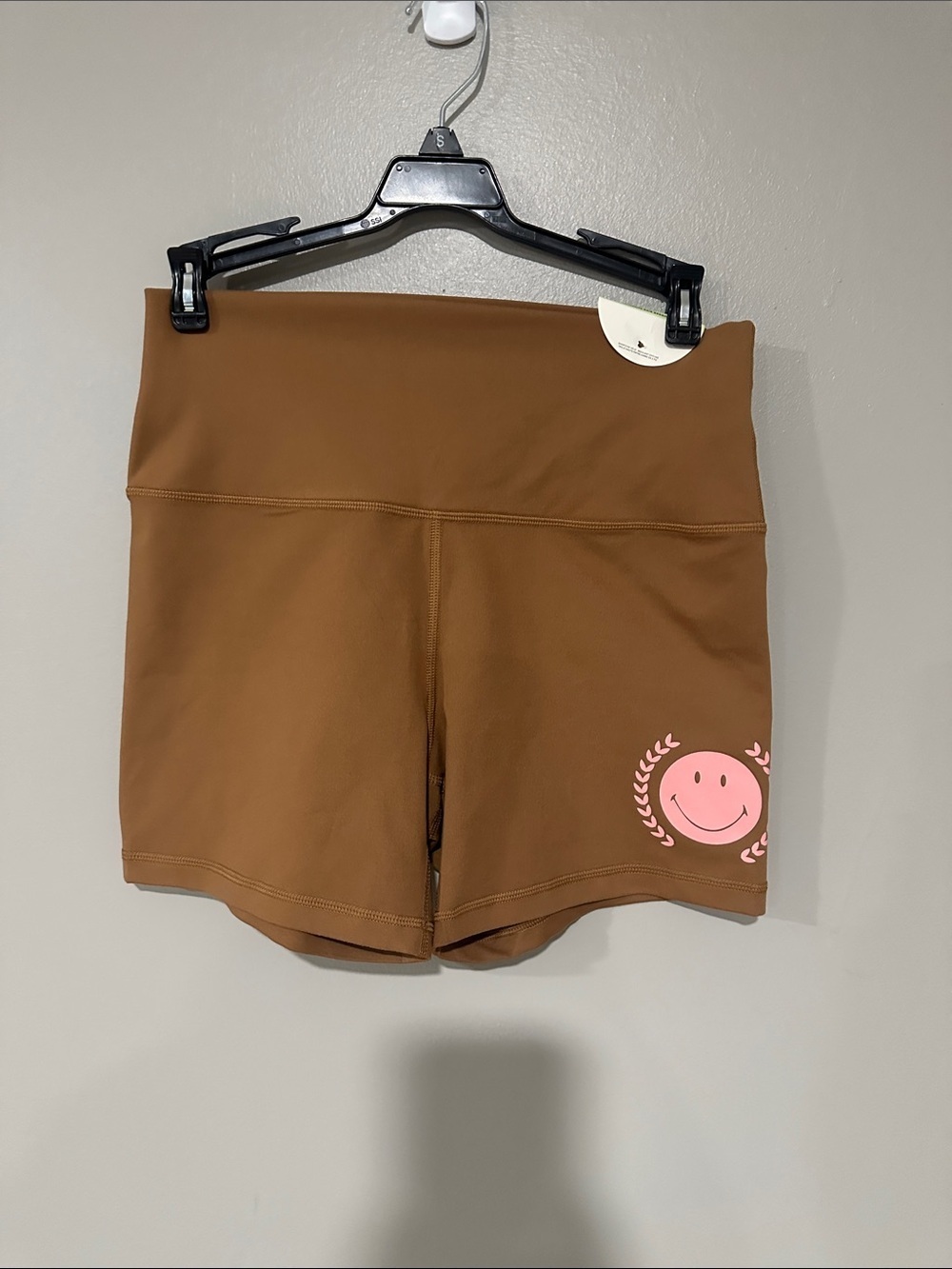 High-Waist Brown Bike Shorts with Pink Smiley Detail